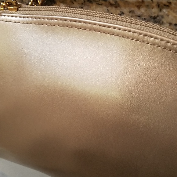GOLD SHOULDER BAG - Picture 6 of 8